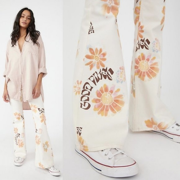 Free People RARE Penny Pull On Good Vibes Floral Flare Jeans